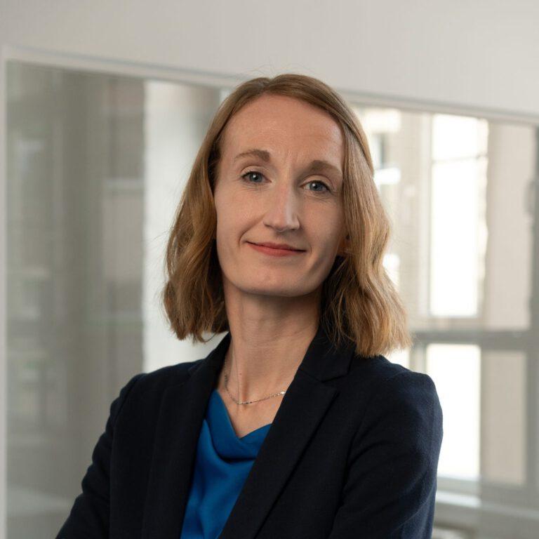Portrait of Dr. Christine Hübner